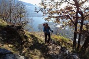 16 Termina il bosco e il panorama si apre